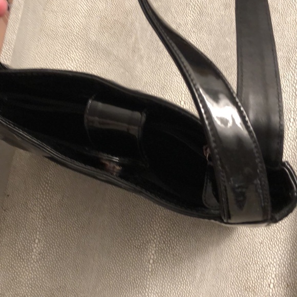 BALLY BLACK PATENT LEATHER BAG 10”x7”x1-2”wide, 24” handles - Picture 5 of 9